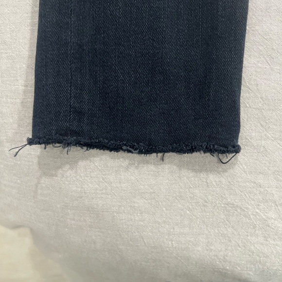 Agolde Sophie Jean, straight skinny with frayed hem, dark wash, size 28 - Picture 4 of 4